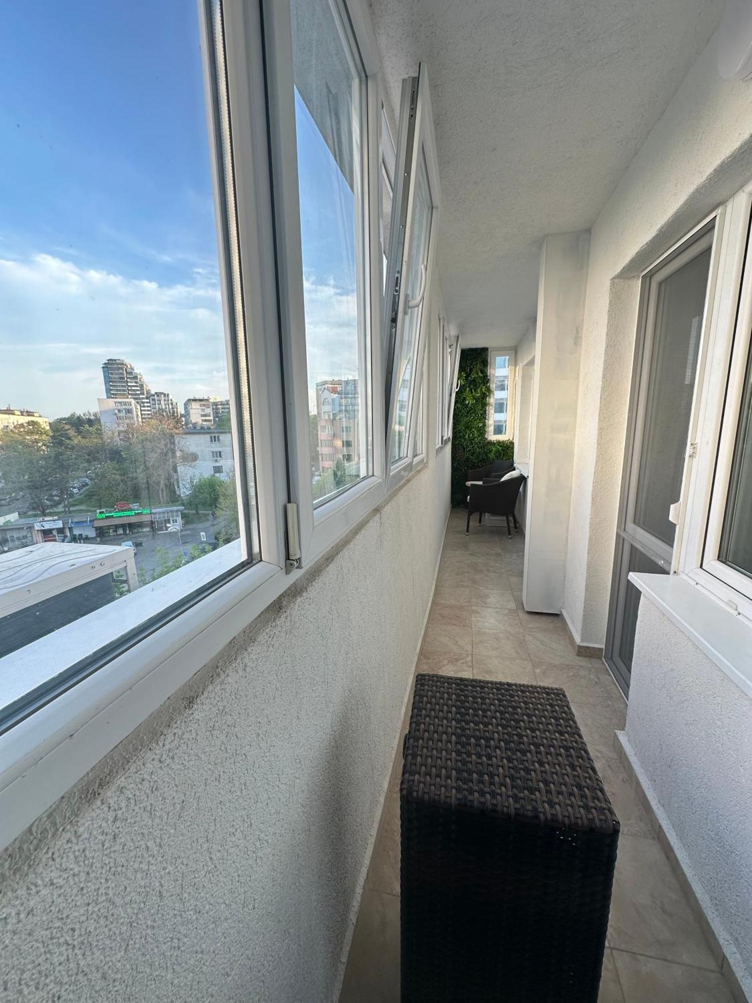 Seaview Lazur Apartment Бургас Экстерьер фото